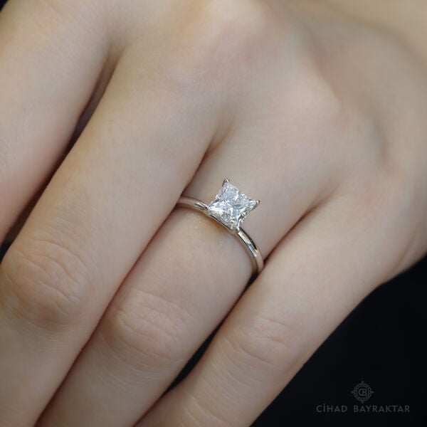 1.00 ct Pırlanta Tektaş Yüzük