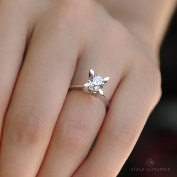 1.00 ct Pırlanta Tektaş Yüzük