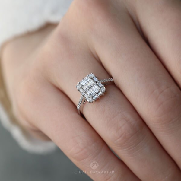 0,42 ct Pırlanta Baget Yüzük